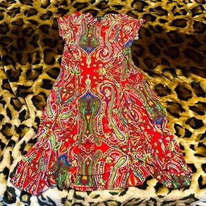 Pretty Ralph Lauren dress medium. Fits very well